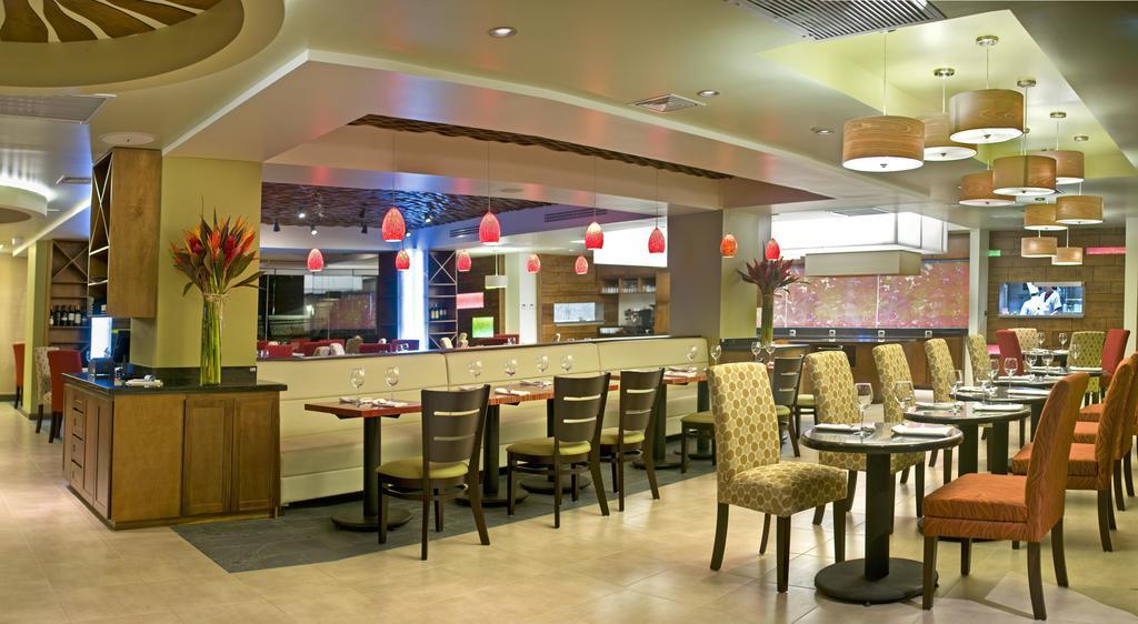 Tryp By Wyndham San Jose Sabana Hotel Exterior photo