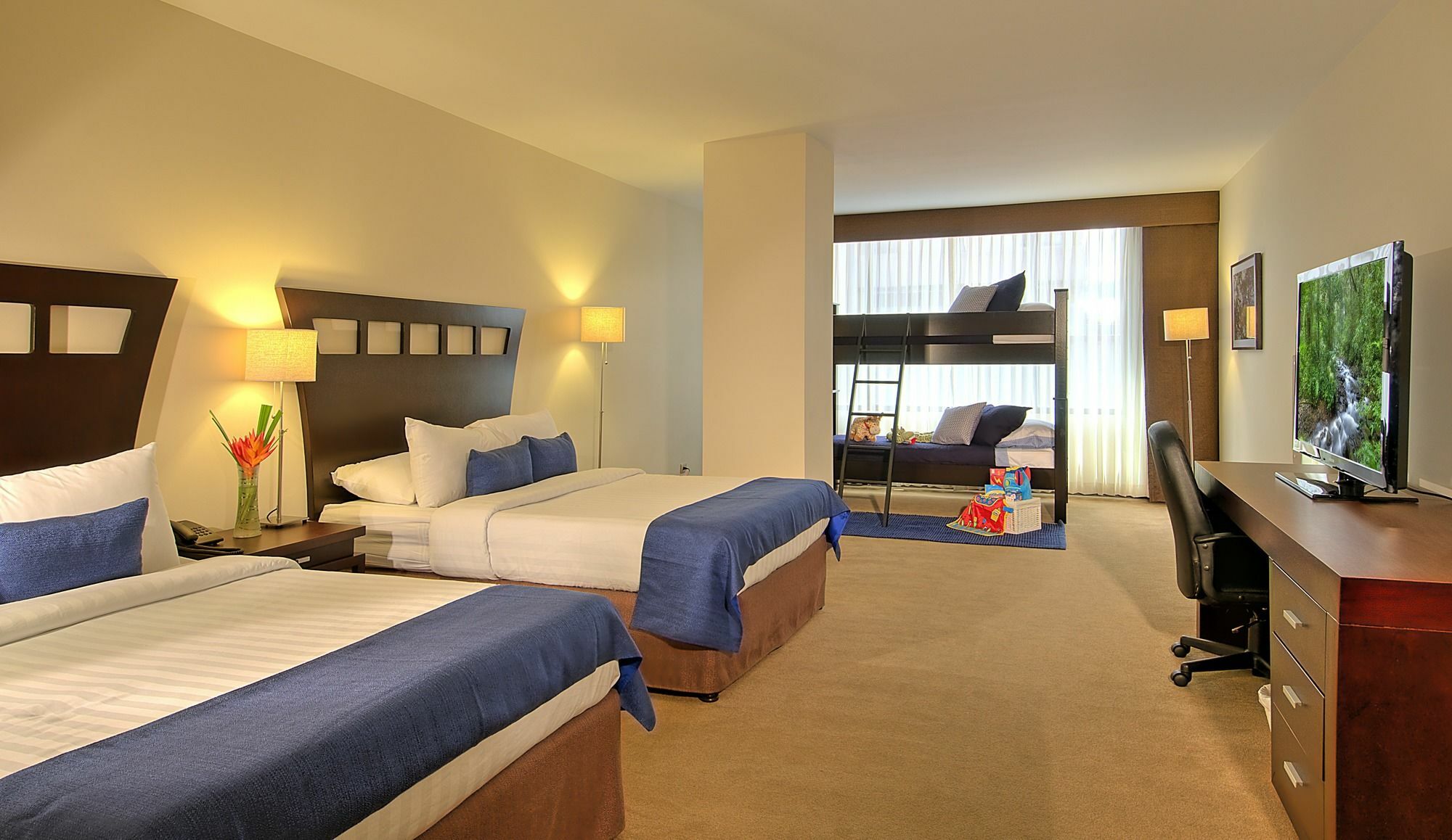Tryp By Wyndham San Jose Sabana Hotel Exterior photo